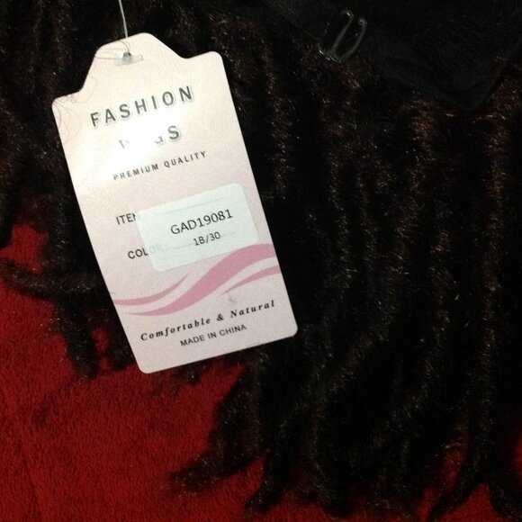 **NEW NEVER WORN** Fashion Wig Synthetic Twisted Dredlocks Wig - Picture 8 of 10